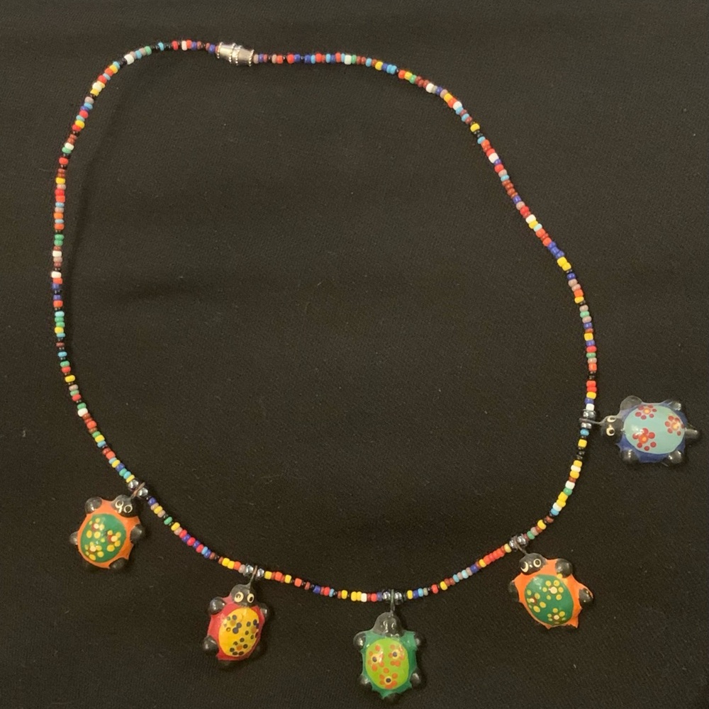 Colorful Beaded Turtle Pendant Necklace - Multicolor
